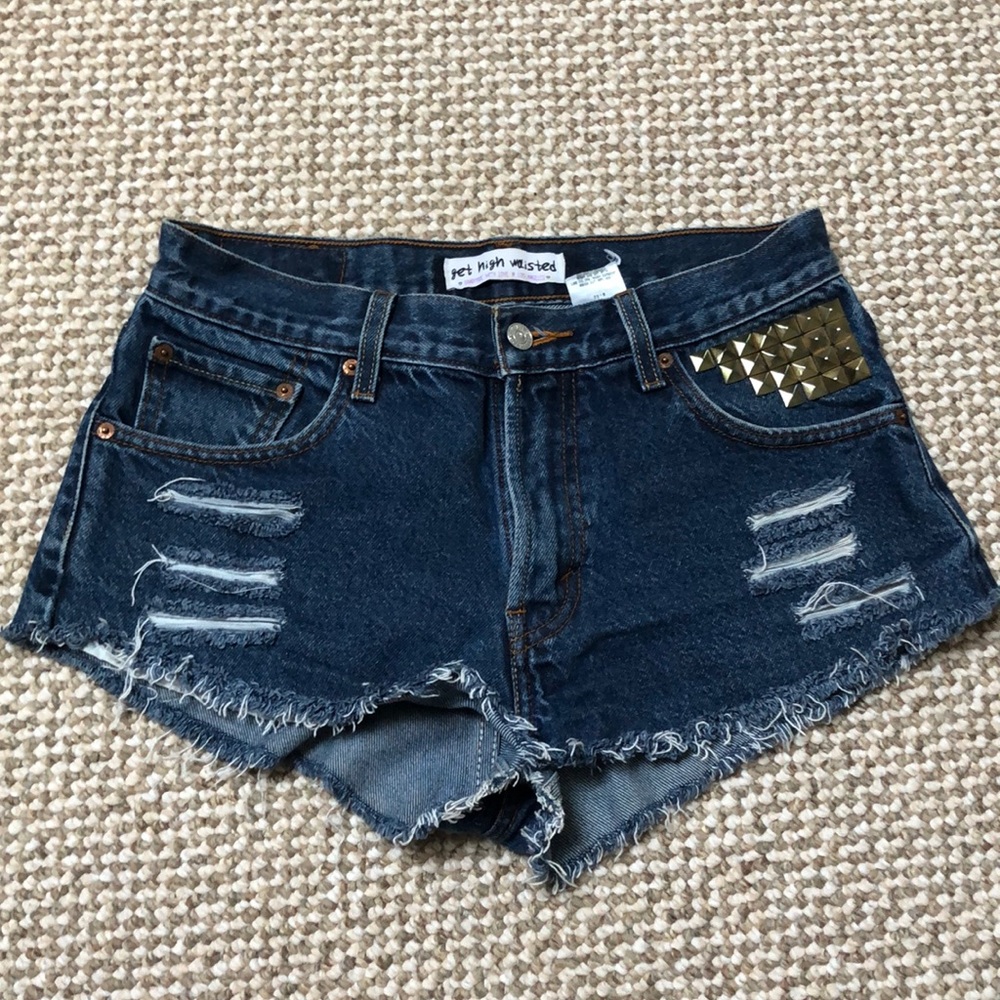 Levi’s cut off shorts